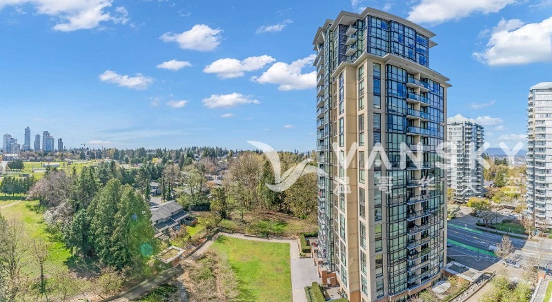 素里中心天车站旁一室一厅一卫一den带车位公寓整租$1580